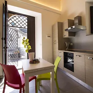 la-palma-studios.catania-hotels.net/